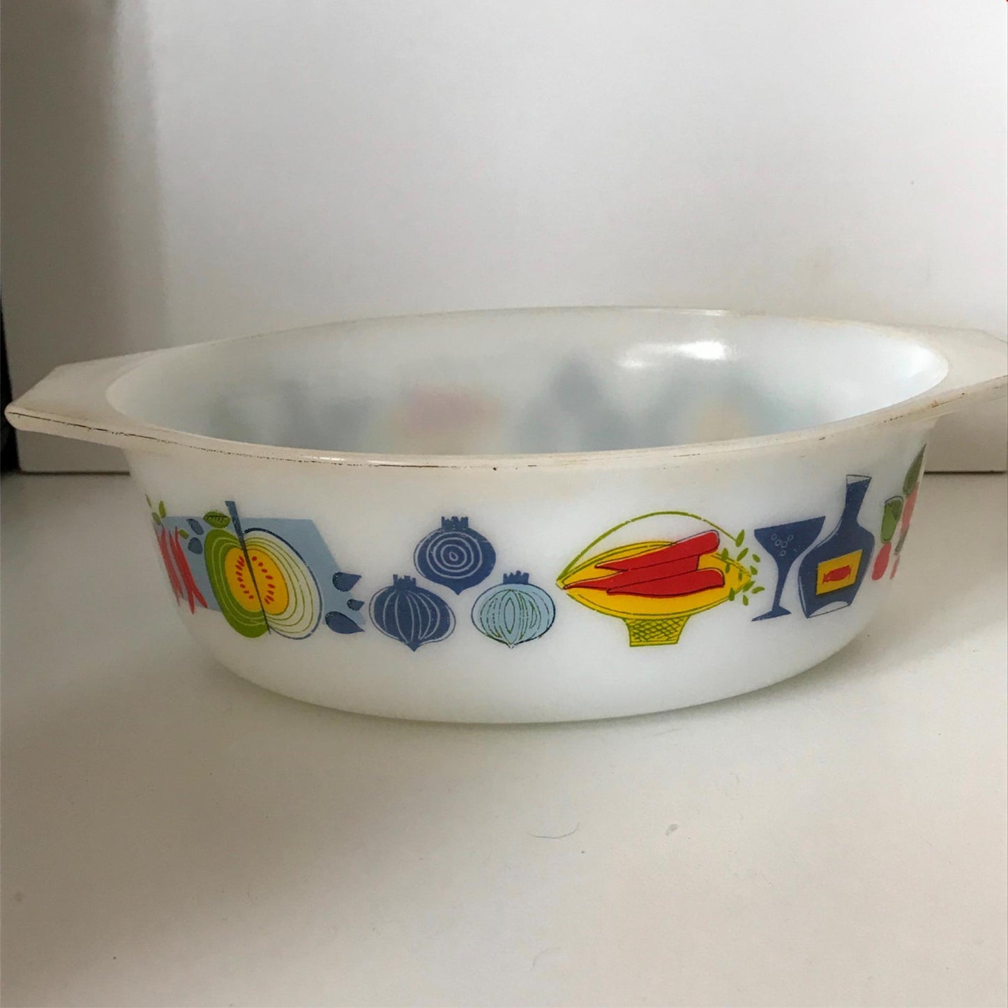 Vintage 1960s Pyrex Casserole Dish Oval FIESTA design wine and veg 60s Kitsch