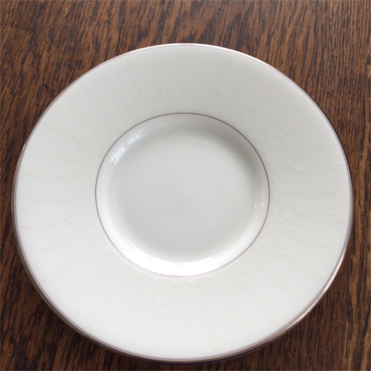 Spare saucer 12.5 Cm diameter for coffee cup WATERFORD LISMORE White