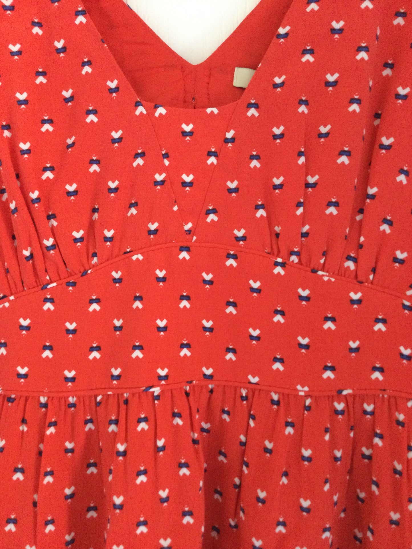 Jack Wills Dress Size 8. Red Ditsy print. Bow Detail. Pretty summer dress. Party Dress Mini Dress Short Dress